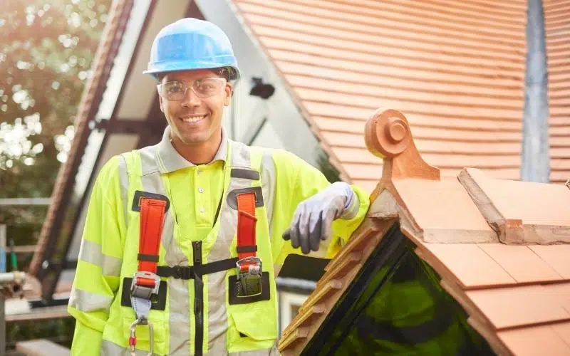 How to Become a Professional Roofer